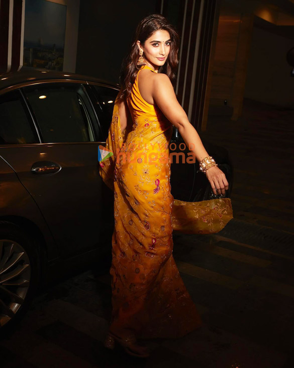 pooja hegde 7 23