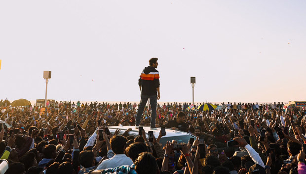 Teachers Day 2023: Kartik Aaryan thanks his audience: "I am because of you all" Teachers Day 2023: Kartik Aaryan thanks his audience: "I am because of you all"