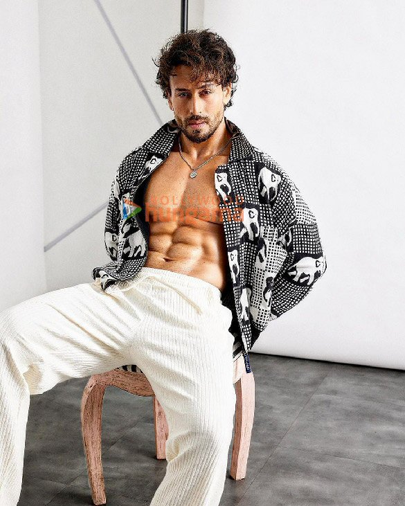 tiger shroff 5 27