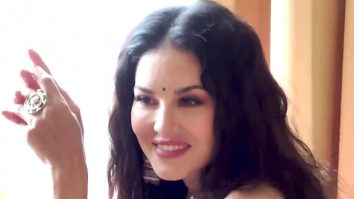 Traditionally modern Sunny Leone!