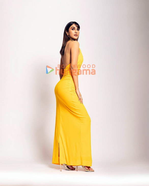 vaani kapoor 5 23