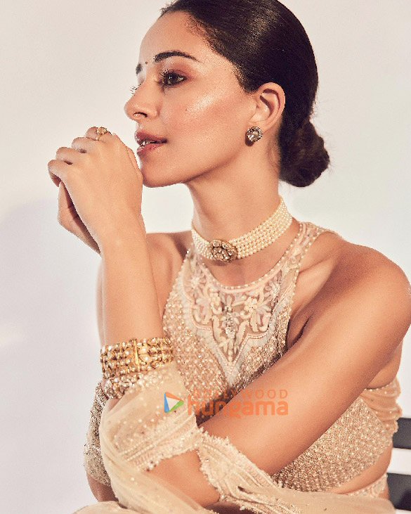 ananya panday 3 215