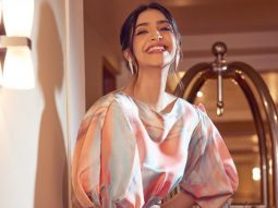 “Books transport us to a world of imagination” – says Sonam Kapoor