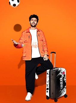 Kartik Aaryan