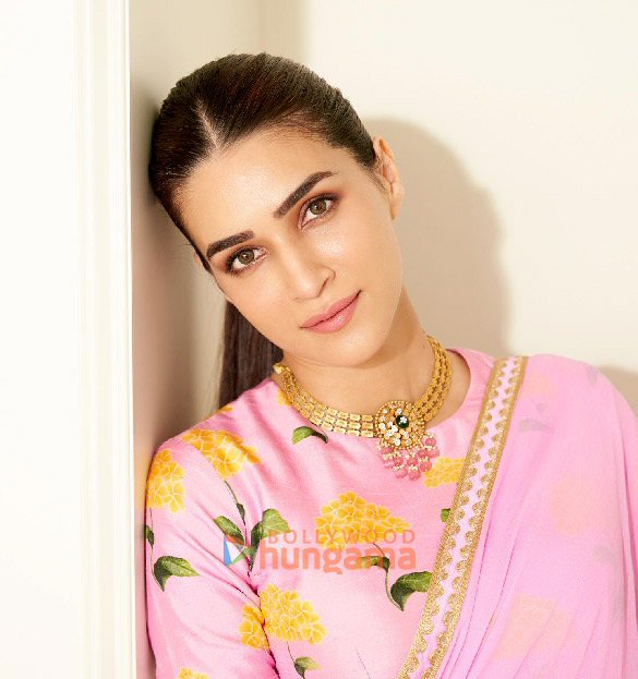 kriti sanon 4 159