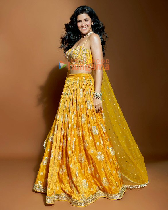 nimrat kaur 3 11