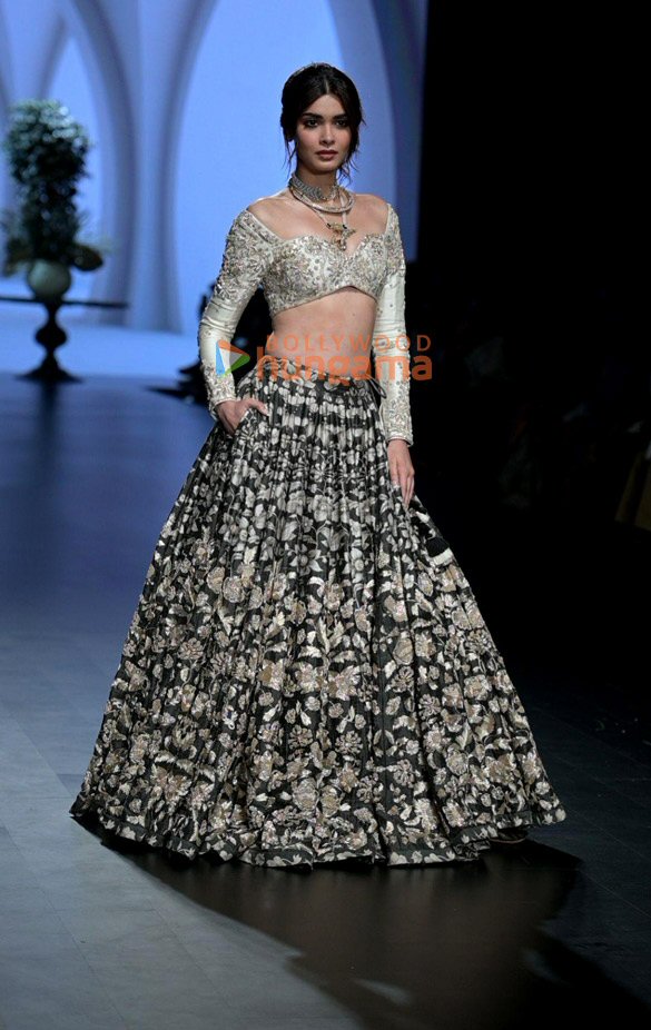 photos adah sharma diana penty and others snapped at the lakme fashion week 2023 2