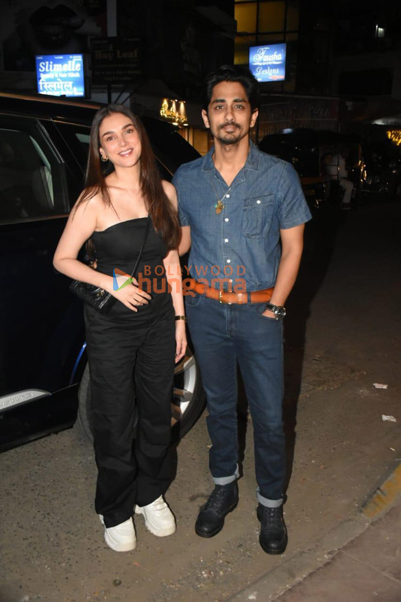 Photos: Aditi Rao Hydari, Siddharth, Shruti Haasan and Santanu Hazarika snapped in Bandra