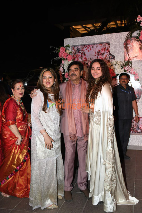 photos celebs grace andre timminss son leslie timmins and saachis wedding reception party1 5