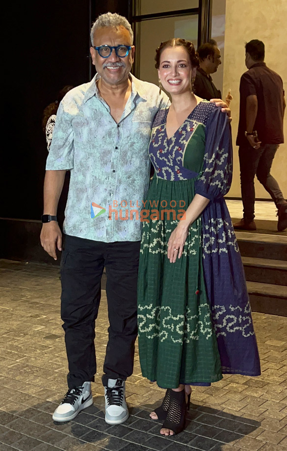 photos celebs grace the premiere of dhak dhak 5 2