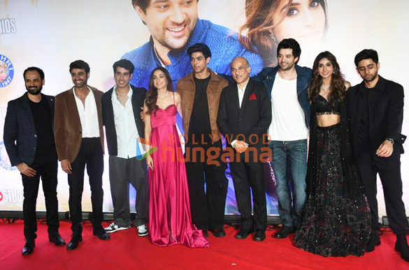 photos celebs grace the premiere of dono 14