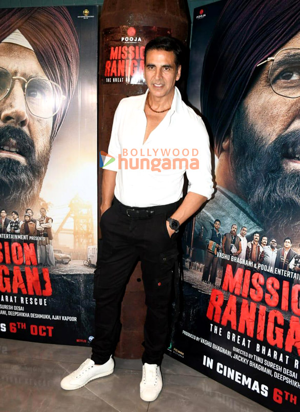 Photos: Celebs snapped during Mission Raniganj promotions Photos: Celebs snapped during Mission Raniganj promotions