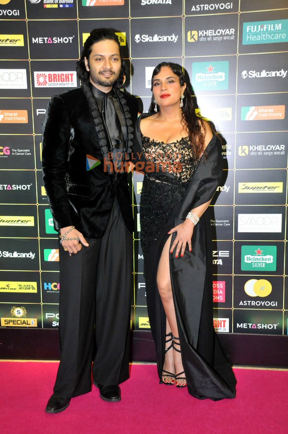photos celebs snapped at the pink carpet and awards ceremony of bollywood hungama ott india fest 2023 17 2