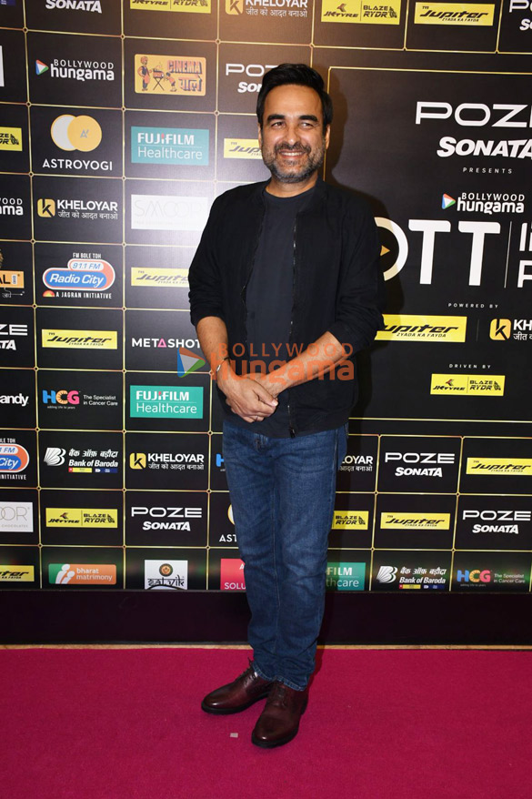 photos celebs snapped at the pink carpet and awards ceremony of bollywood hungama ott india fest 2023 9 2