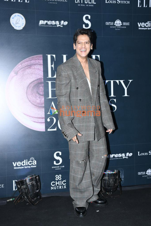 photos divya khosla kumar kubbra sait shriya saran and others snapped at elle beauty awards 2023 007 6