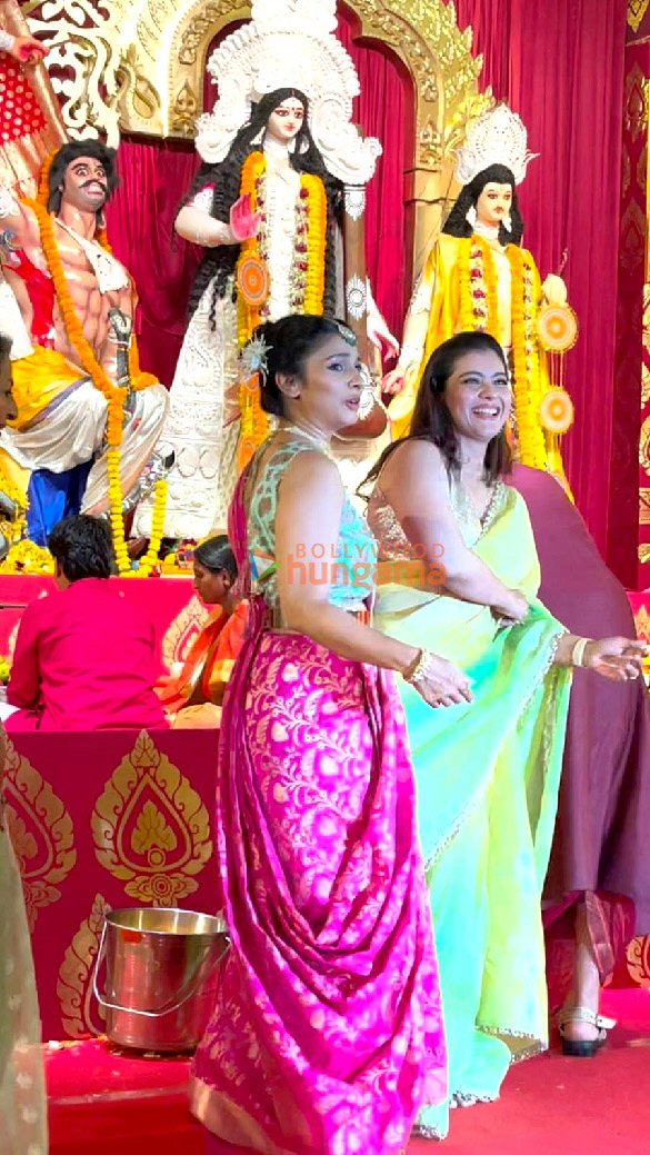 photos kajol jaya bachchan tanishaa mukerji and others at durga puja celebrations 4