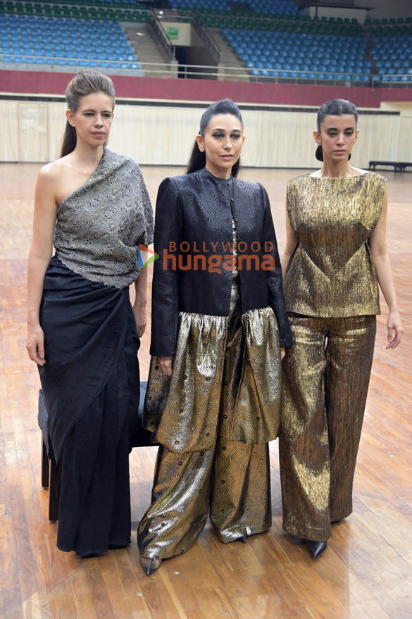 Photos Karisma Kapoor, Kalki Koechlin and Saba Azad walk the ramp at Lakme Fashion Week 2023 opening show (6)