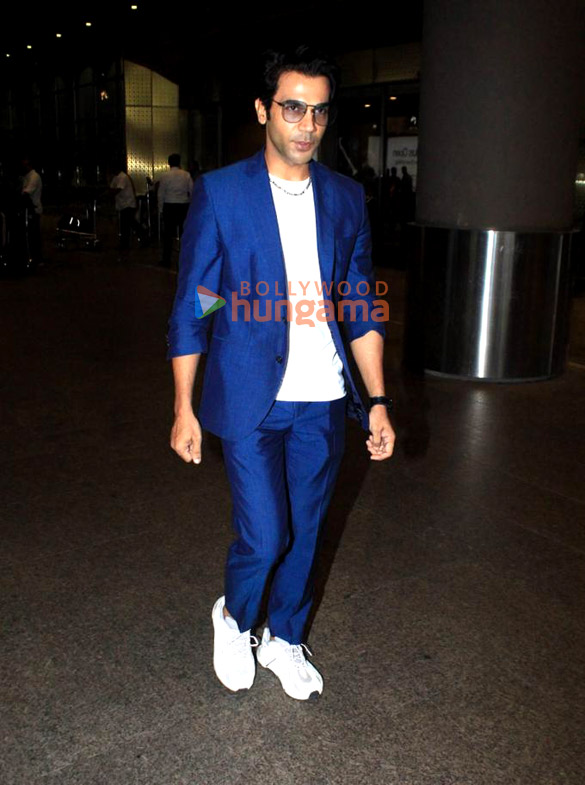 photos kriti kharbanda sonal chauhan and others snapped at the airport 2 3
