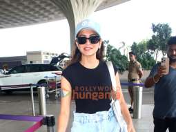 Photos: Kriti Kharbanda, Sonal Chauhan and others snapped at the airport