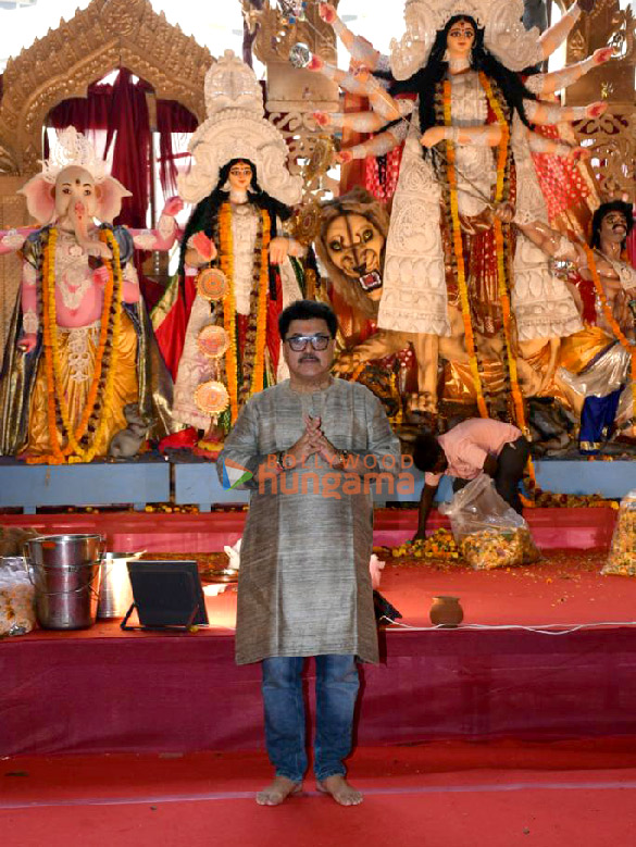 photos monalisa and ashoke pandit snapped at a durga puja pandal 1