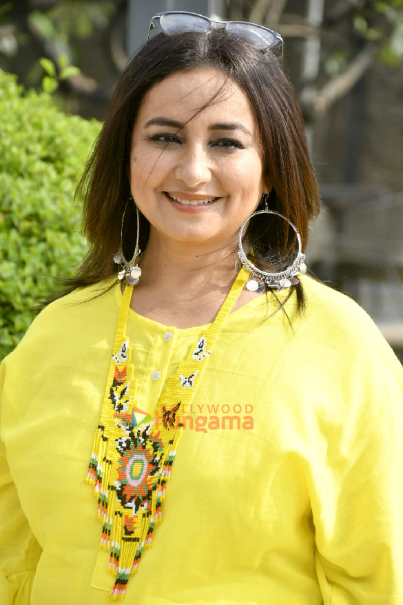 photos paresh rawal mrunal thakur abhimanyu dassani and divya dutta snapped promoti 4