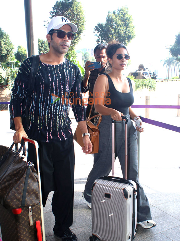 photos rajkummar rao patralekha kamal haasan and sophie choudry snapped at the airport 1