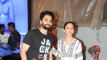 Photos: Rakul Preet Singh and Jackky Bhagnani snapped in Bandra
