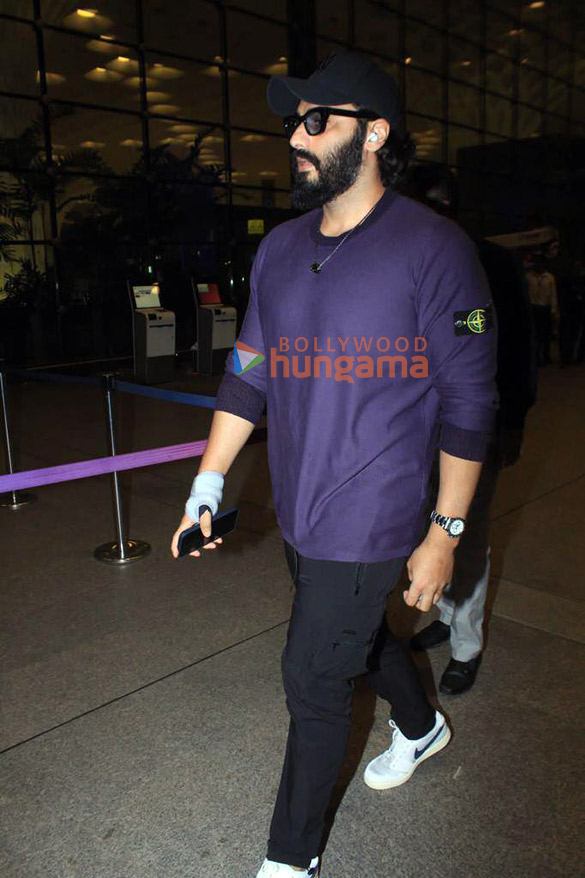 photos ram charan upasana kamineni and arjun kapoor snapped at the airport 2