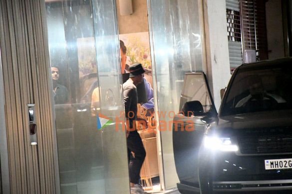 photos ranbir kapoor snapped at t series office 3