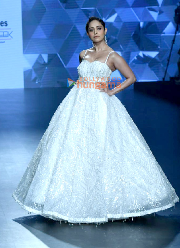 photos sonam kapoor ahuja mahima makwana and others walk the ramp at the bombay times fashion week 2023 1