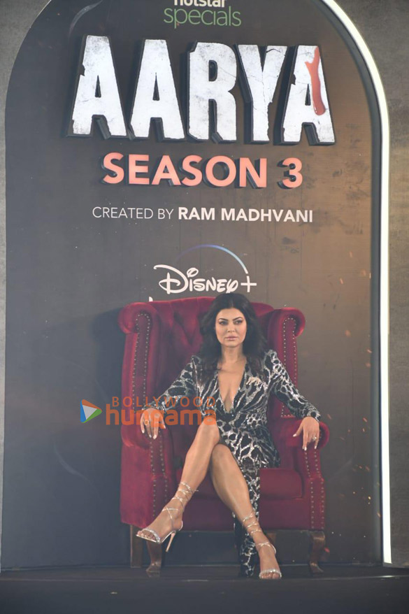 photos sushmita sen and aarya team snapped at the season 3 trailer launch in mumbai 6