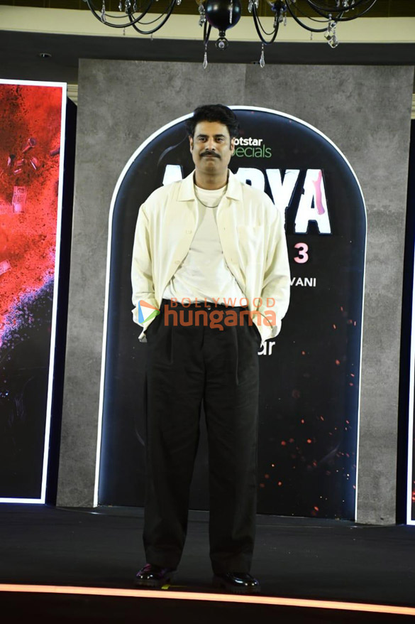 photos sushmita sen and aarya team snapped at the season 3 trailer launch in mumbai 9