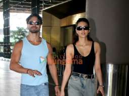 Photos: Tiger Shroff and Kriti Sanon snapped at the airport