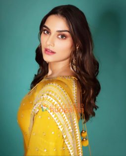 Saiee Manjrekar