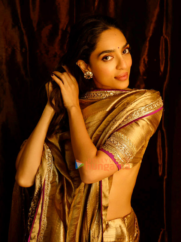 sobhita dhulipala 7 9