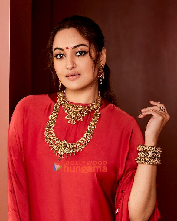 sonakshi sinha 3 153