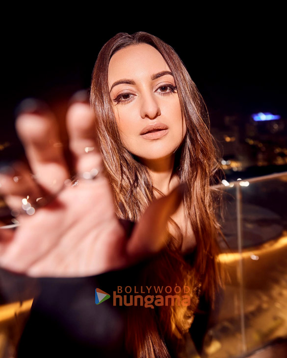 sonakshi sinha 5 62