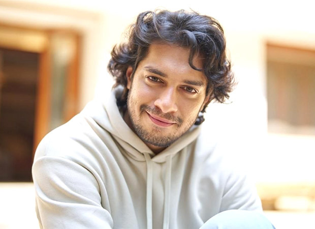 "Junaid Khan is a team player and a wonderful boy," says his play producer