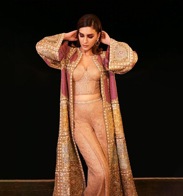 Kriti Sanon lights up Diwali in a stunning fusion ensemble by Tarun Tahiliani