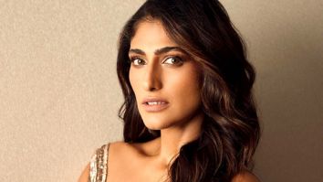 Celeb Photos Of Kubbra Sait