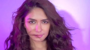 Mrunal Thakur looks effortlessly gorgeous in her flowy skirt