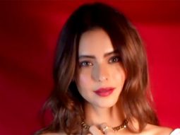 Oh so gorgeous!! Aamna Shariff