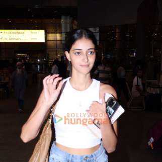 Photos: Kangana Ranaut, Ananya Panday, Shruti Haasan and Pooja Hegde snapped at the airport