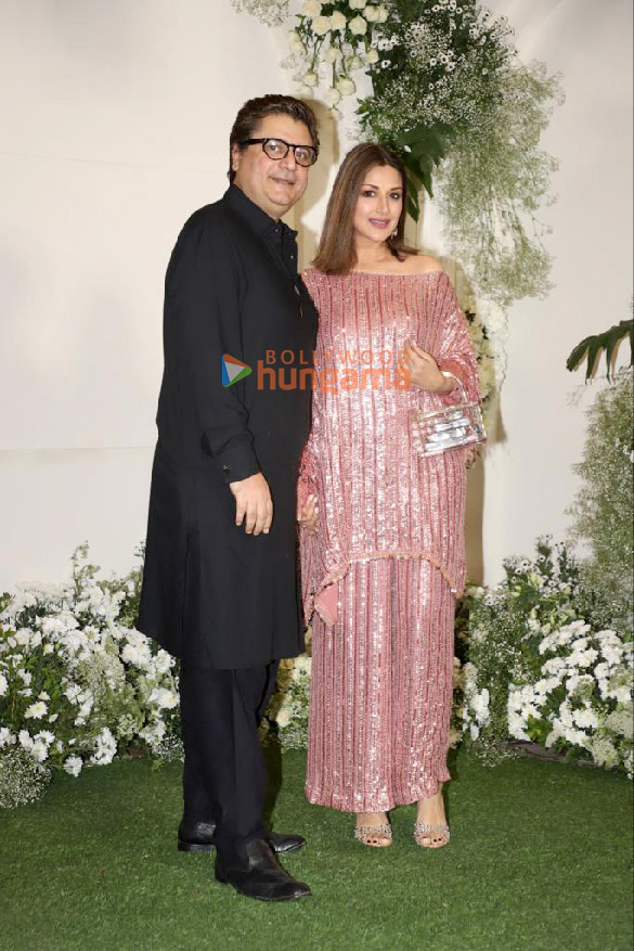 photos celebs attend manish malhotras diwali bash 41