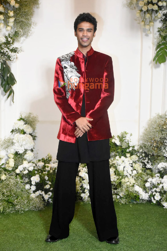 photos celebs attend manish malhotras diwali bash 51