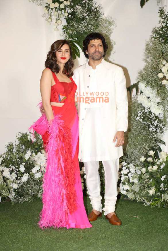 photos celebs attend manish malhotras diwali bash 54