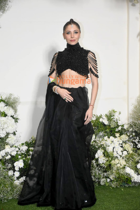 photos celebs attend manish malhotras diwali bash 58