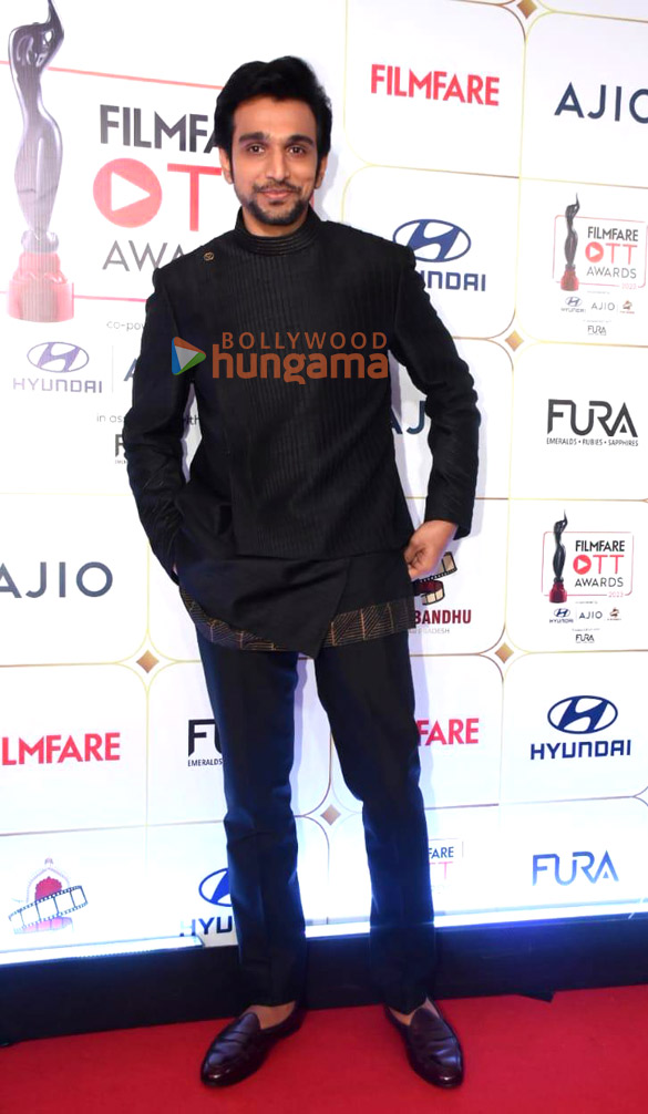 photos celebs attend the filmfare ott awards 2023 6