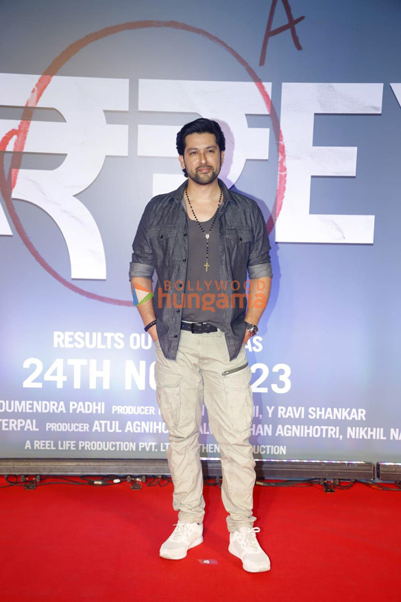 photos celebs grace the special screening of farrey 5
