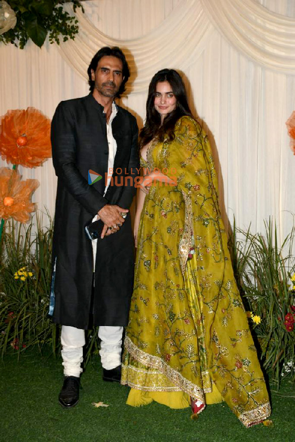 photos celebs snapped at shilpa shettys diwali party5 10